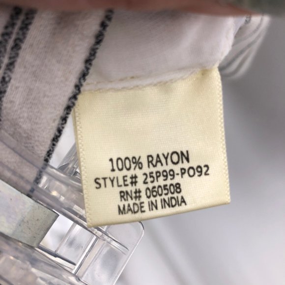 Like New Blue Rain cream black short - Picture 5 of 6